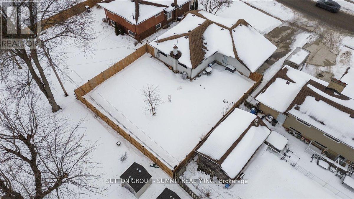 22 Oak Street, Welland, Ontario  L3C 2Z9 - Photo 11 - X12937458