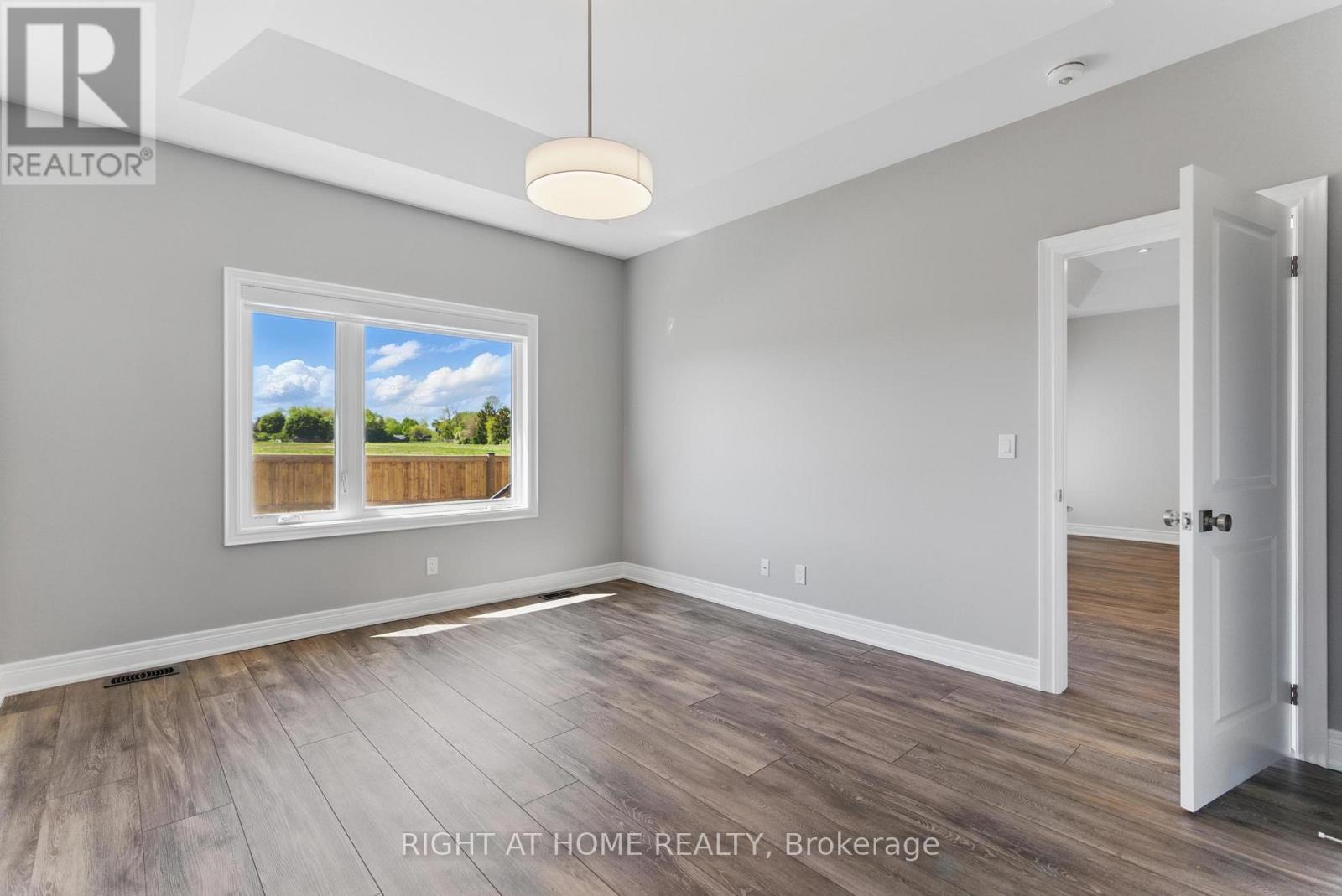 91 Homestead Drive, Niagara-On-The-Lake, Ontario  L0S 1J0 - Photo 17 - X12718382