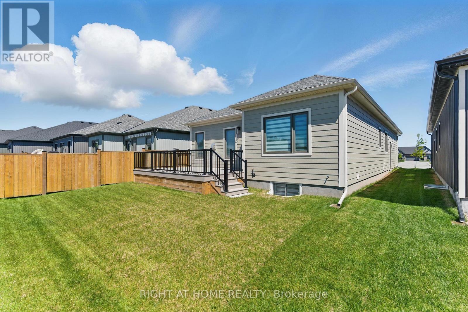 91 Homestead Drive, Niagara-On-The-Lake, Ontario  L0S 1J0 - Photo 33 - X12718382