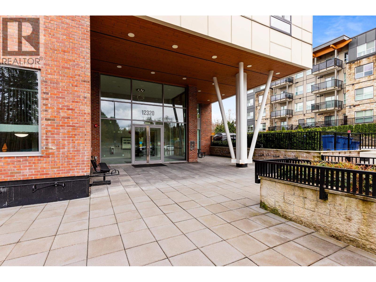 Ph10 12320 222 Street, Maple Ridge, British Columbia  V2X 4K8 - Photo 6 - R3106059