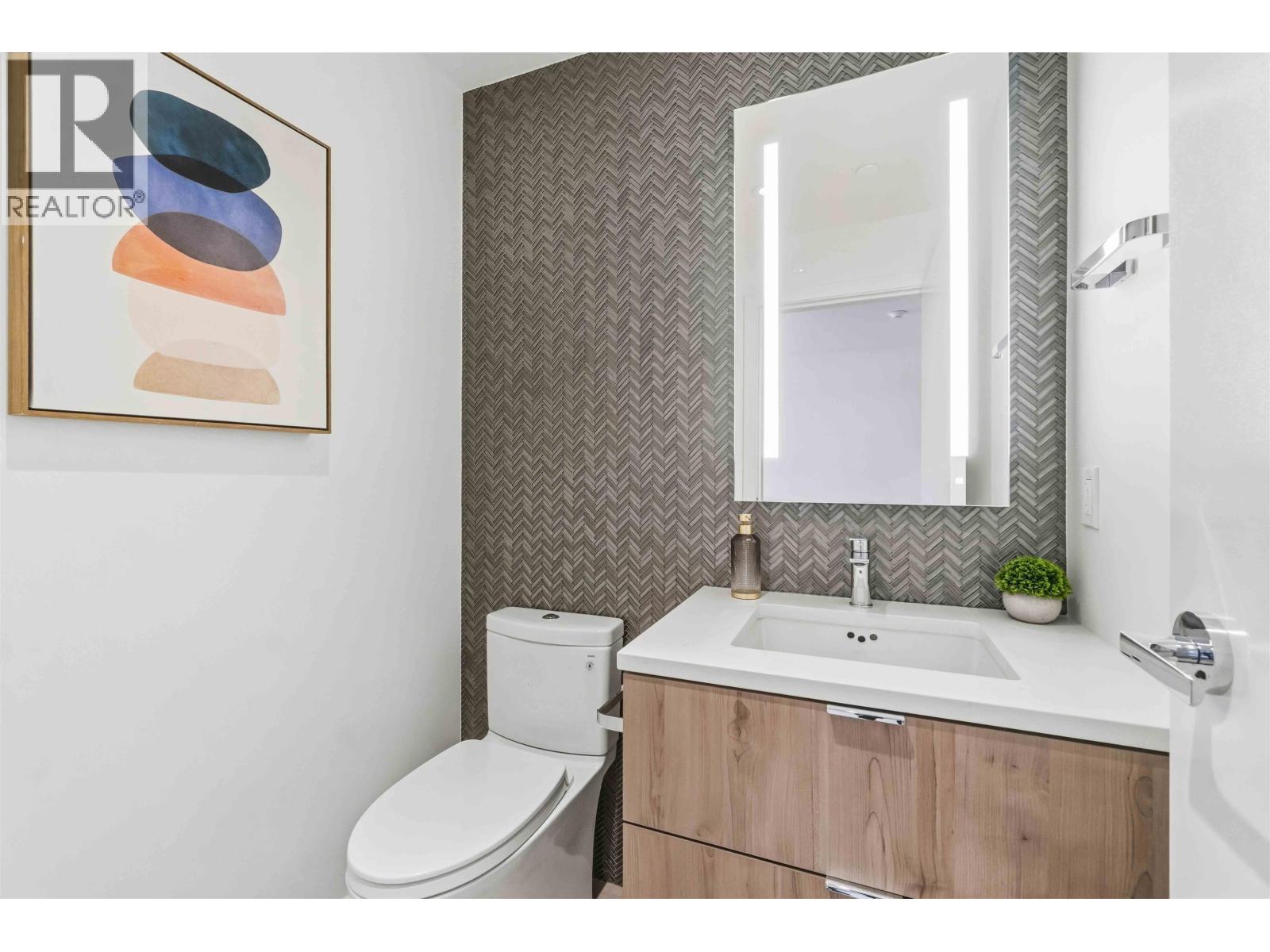 Th 109 755 Harbourside Drive, North Vancouver, British Columbia  V7P 0G1 - Photo 9 - R3105791