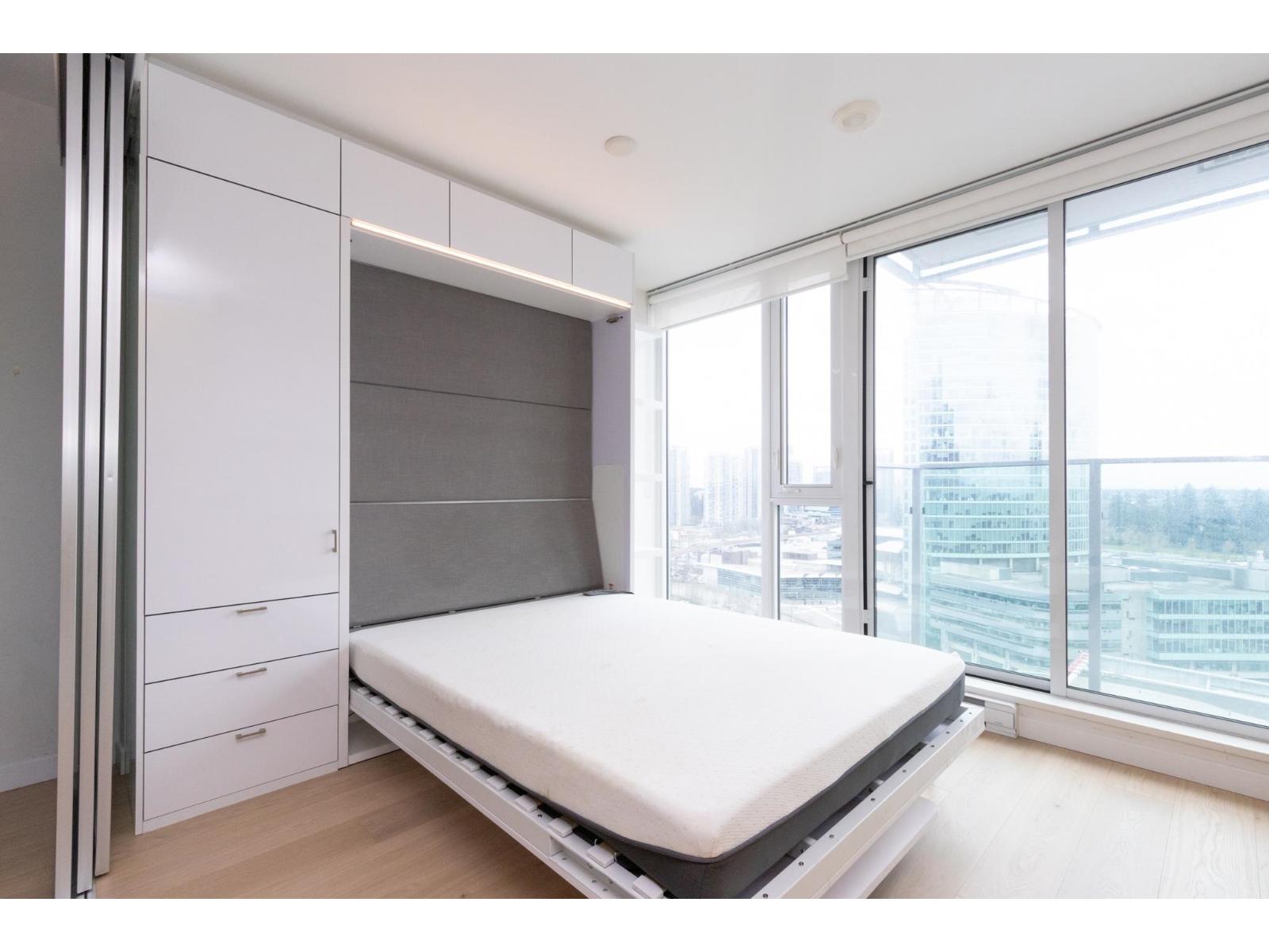 1801 13438 Central Avenue, Surrey, British Columbia  V3T 0N2 - Photo 13 - R3106124