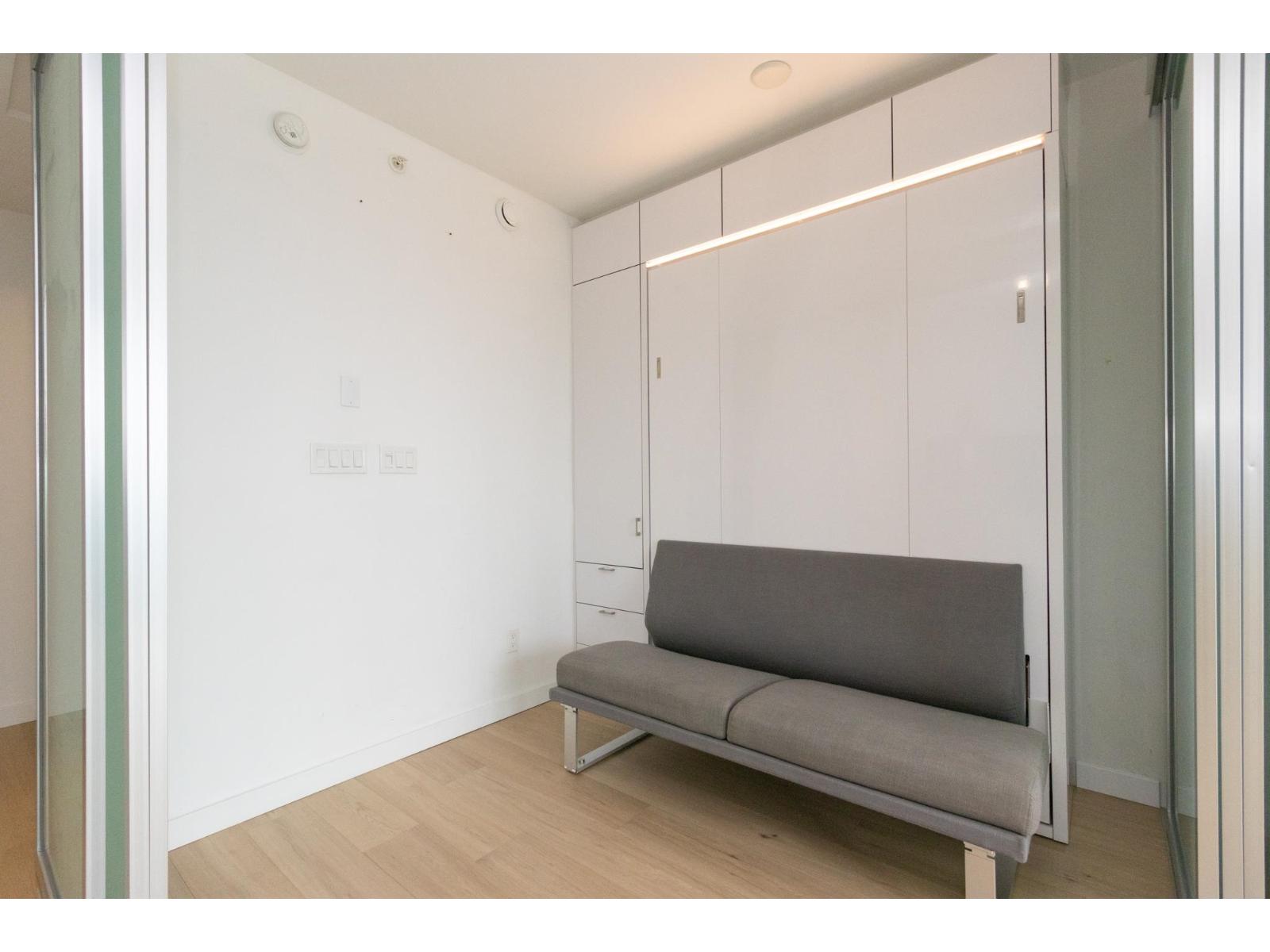 1801 13438 Central Avenue, Surrey, British Columbia  V3T 0N2 - Photo 9 - R3106124