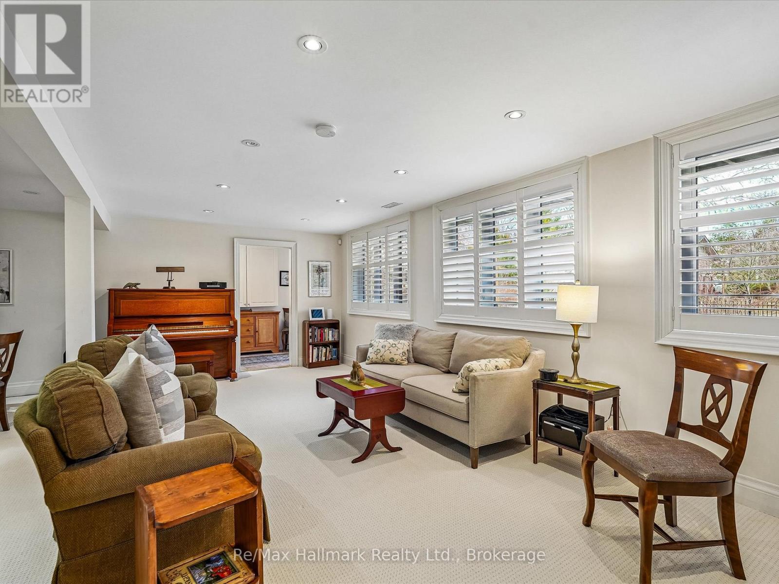 169 Morrison Road, Oakville, Ontario  L6J 4J3 - Photo 22 - W12947694