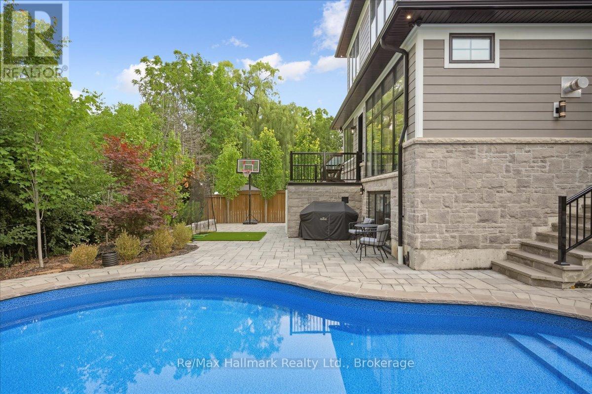 1225 Baldwin Drive, Oakville, Ontario  L6J 2W4 - Photo 46 - W12947748