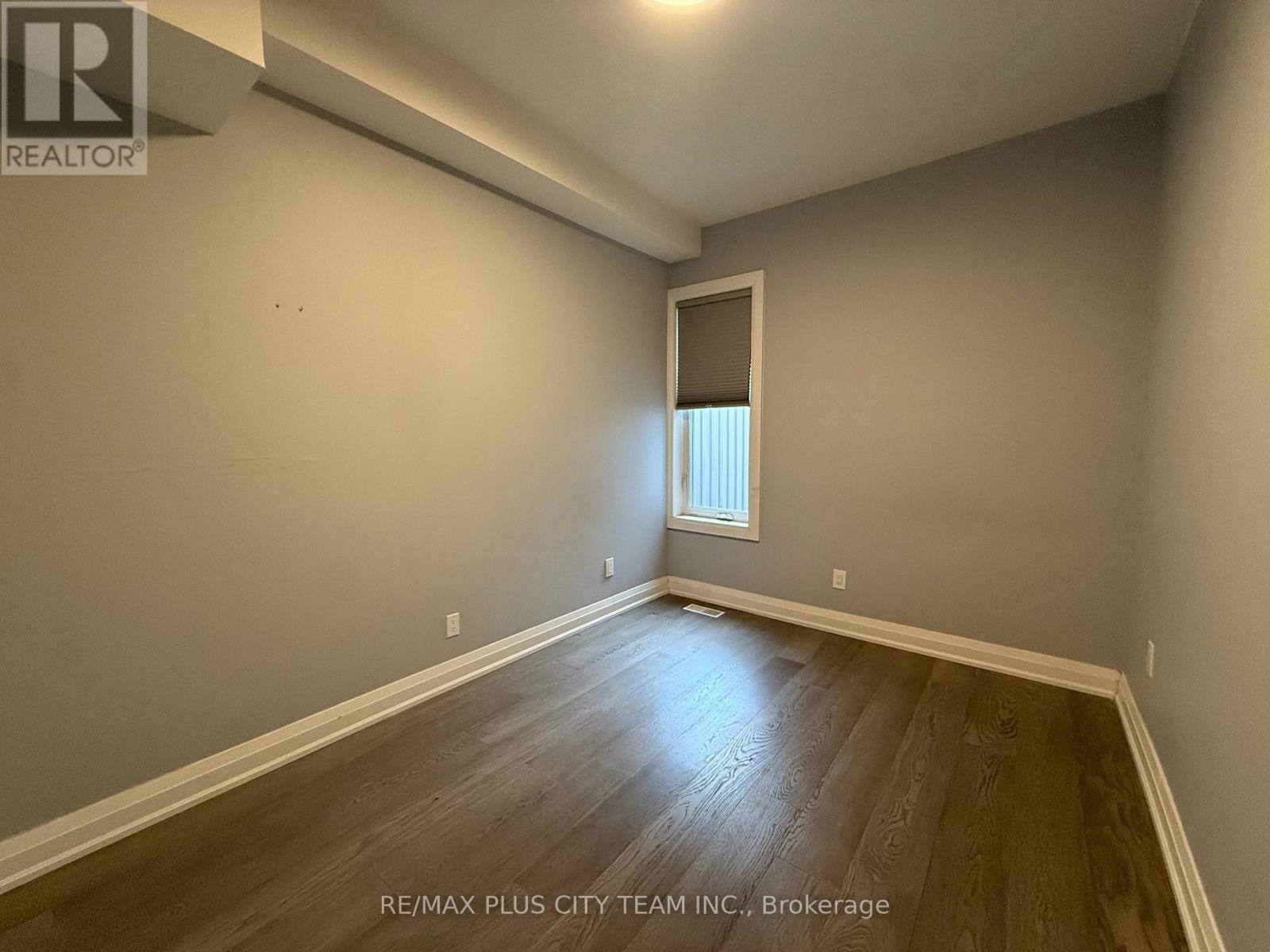 11 Baden Street, Toronto, Ontario  M6J 1Z3 - Photo 8 - C12834012