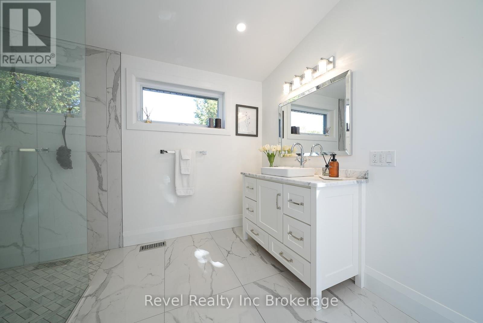 403269 Robinson Road, South-West Oxford, Ontario  N5C 3J7 - Photo 23 - X12408679