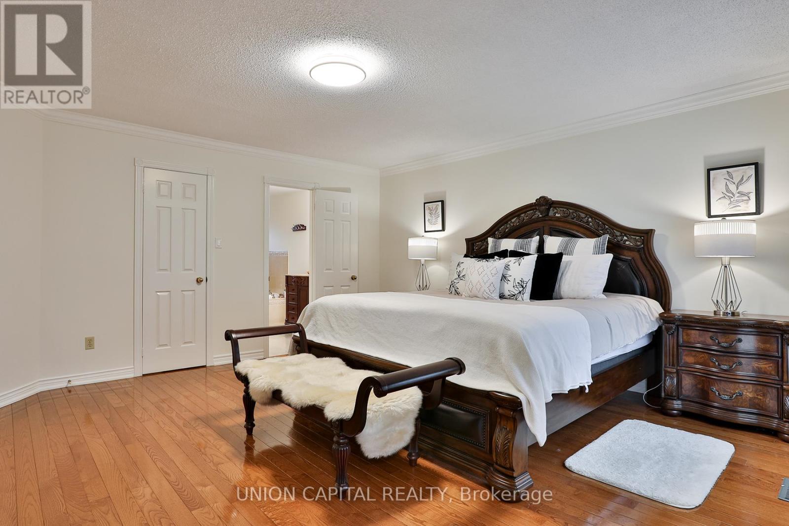 2 Mair Court, Richmond Hill, Ontario  L4C 7S1 - Photo 20 - N12944232