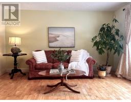 135 CHRISTOPHER AVENUE, wasaga beach, Ontario