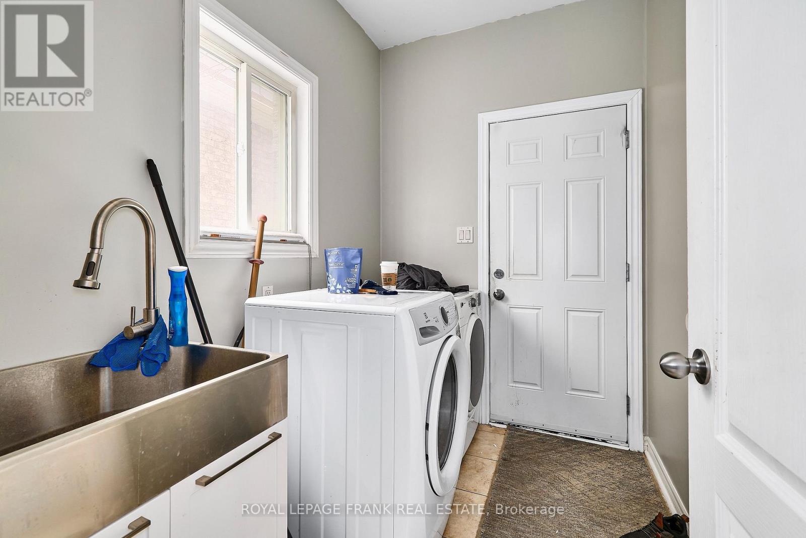 98 Glen Eagles Drive, Clarington, Ontario  L1E 3H8 - Photo 12 - E12947594