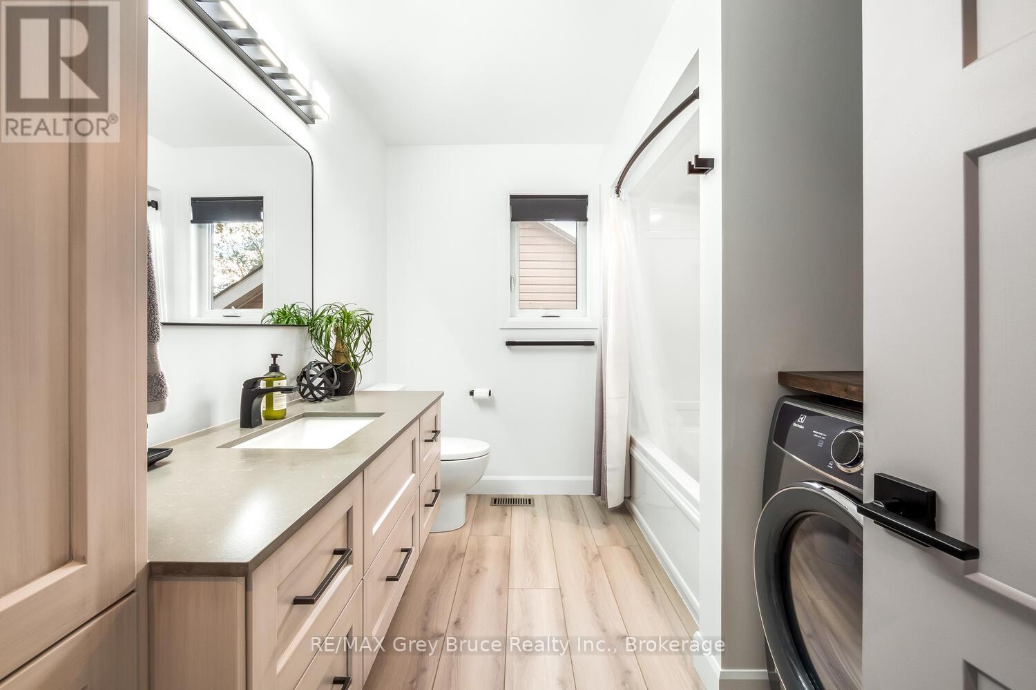 166 Country Side Drive, Chatsworth, Ontario  N0H 1G0 - Photo 20 - X12947580