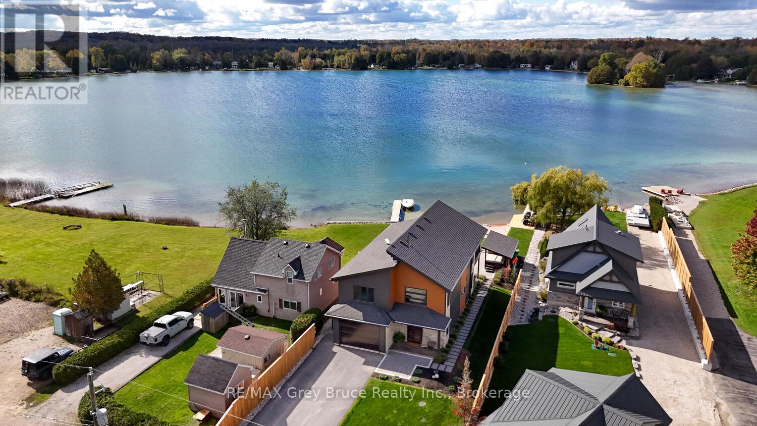 166 Country Side Drive, Chatsworth, Ontario  N0H 1G0 - Photo 47 - X12947580