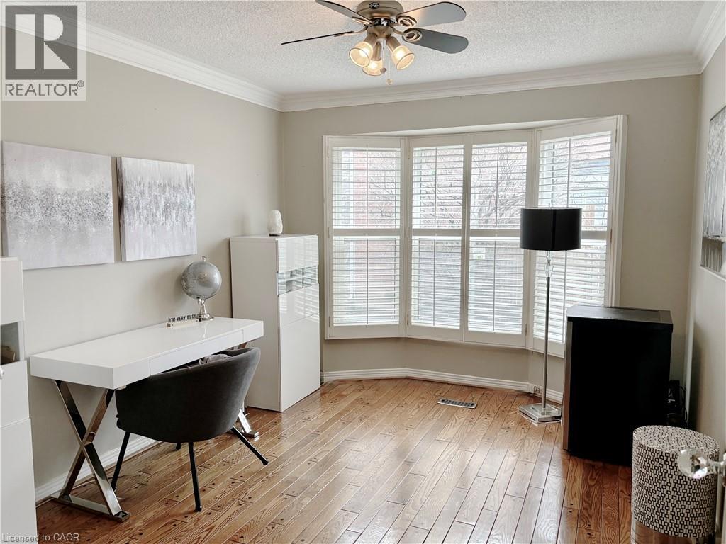 2056 Hadfield Court, Burlington, Ontario  L7M 3V4 - Photo 20 - 40816507