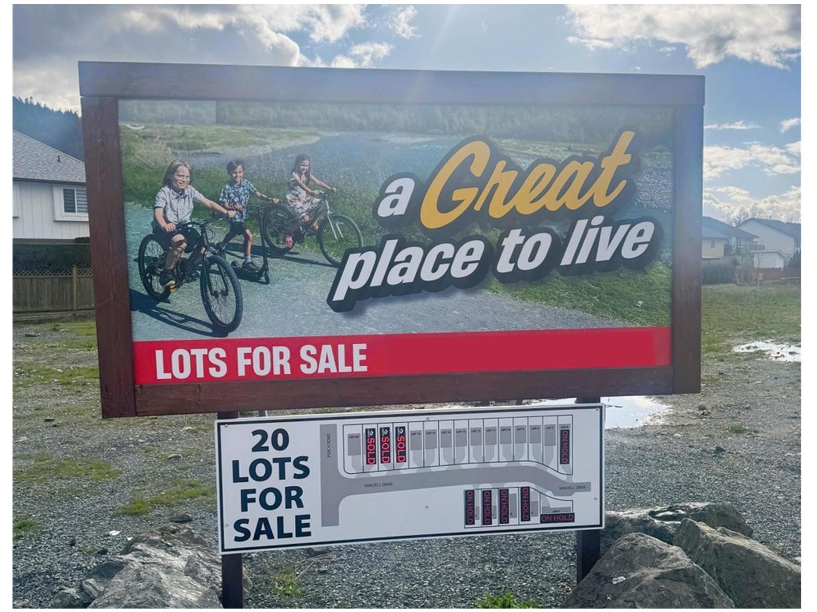 44726 Vandell Drive, Sardis South, Chilliwack, British Columbia  V2R 0T4 - Photo 2 - R3105473