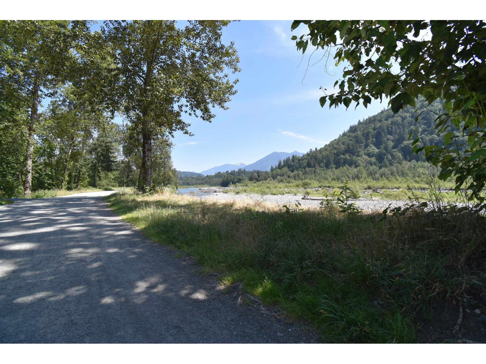 44726 Vandell Drive, Sardis South, Chilliwack, British Columbia  V2R 0T4 - Photo 7 - R3105473