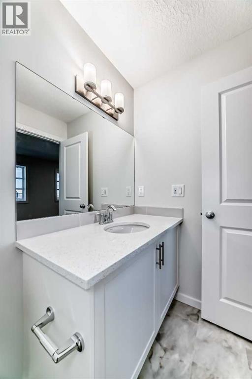 138 Lanark Gate SE, Airdrie, Alberta  T4A 3R7 - Photo 21 - A2289213