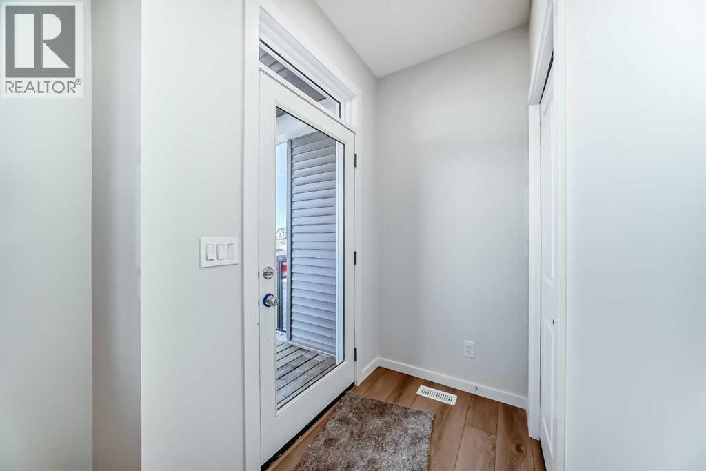 138 Lanark Gate SE, Airdrie, Alberta  T4A 3R7 - Photo 6 - A2289213