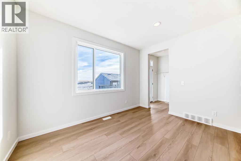 138 Lanark Gate SE, Airdrie, Alberta  T4A 3R7 - Photo 13 - A2289213