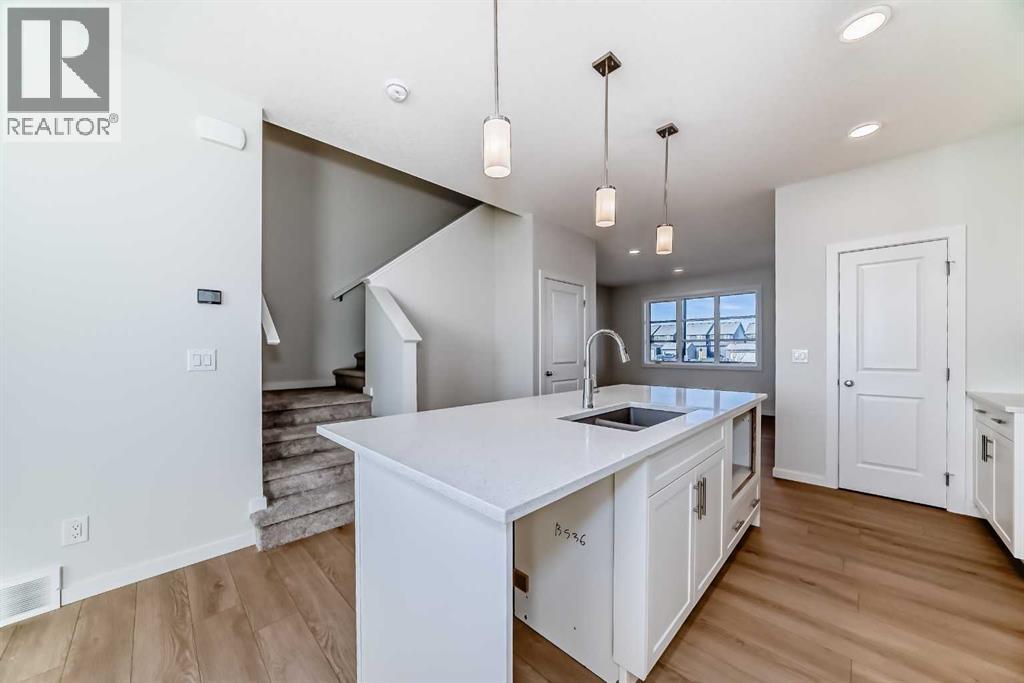 138 Lanark Gate SE, Airdrie, Alberta  T4A 3R7 - Photo 11 - A2289213