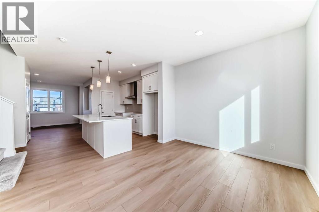 138 Lanark Gate SE, Airdrie, Alberta  T4A 3R7 - Photo 12 - A2289213