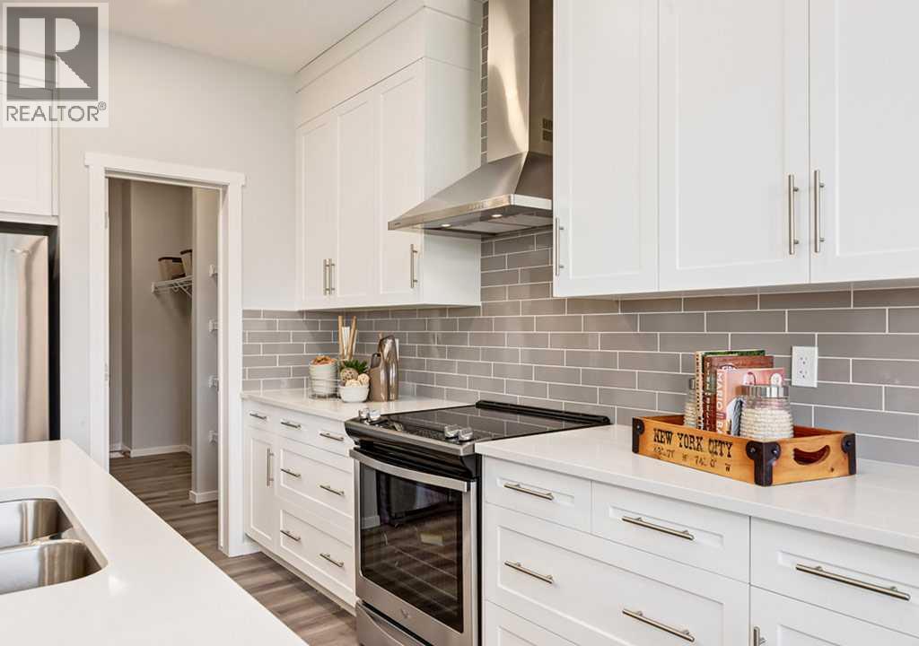 133 Versant Rise Sw, Calgary, Alberta  T2Y 0Z1 - Photo 2 - A2290341