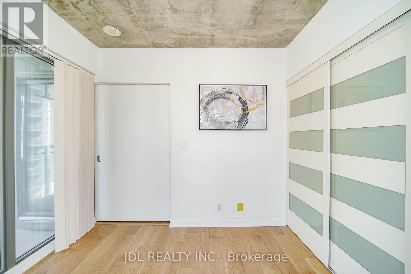 1906 - 22 Wellesley Street E, Toronto, Ontario  M4Y 1G3 - Photo 13 - C12947468