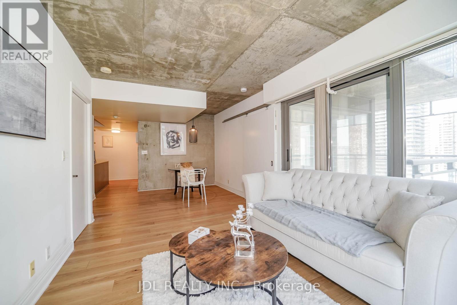 1906 - 22 Wellesley Street E, Toronto, Ontario  M4Y 1G3 - Photo 6 - C12947468