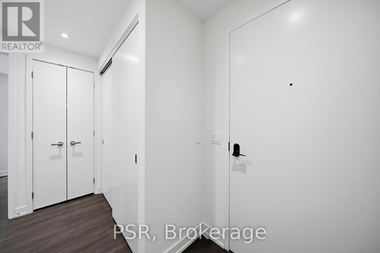 1610 - 70 Ordnance Street, Toronto, Ontario  M6K 0G9 - Photo 14 - C12947516