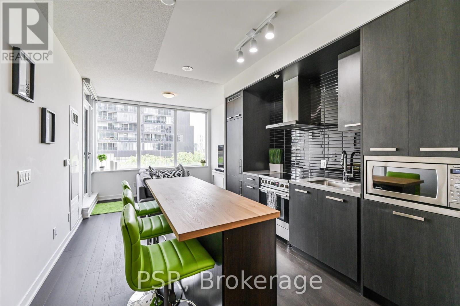 N 208 - 120 Bayview Avenue, Toronto, Ontario  M5A 0G4 - Photo 11 - C12947568