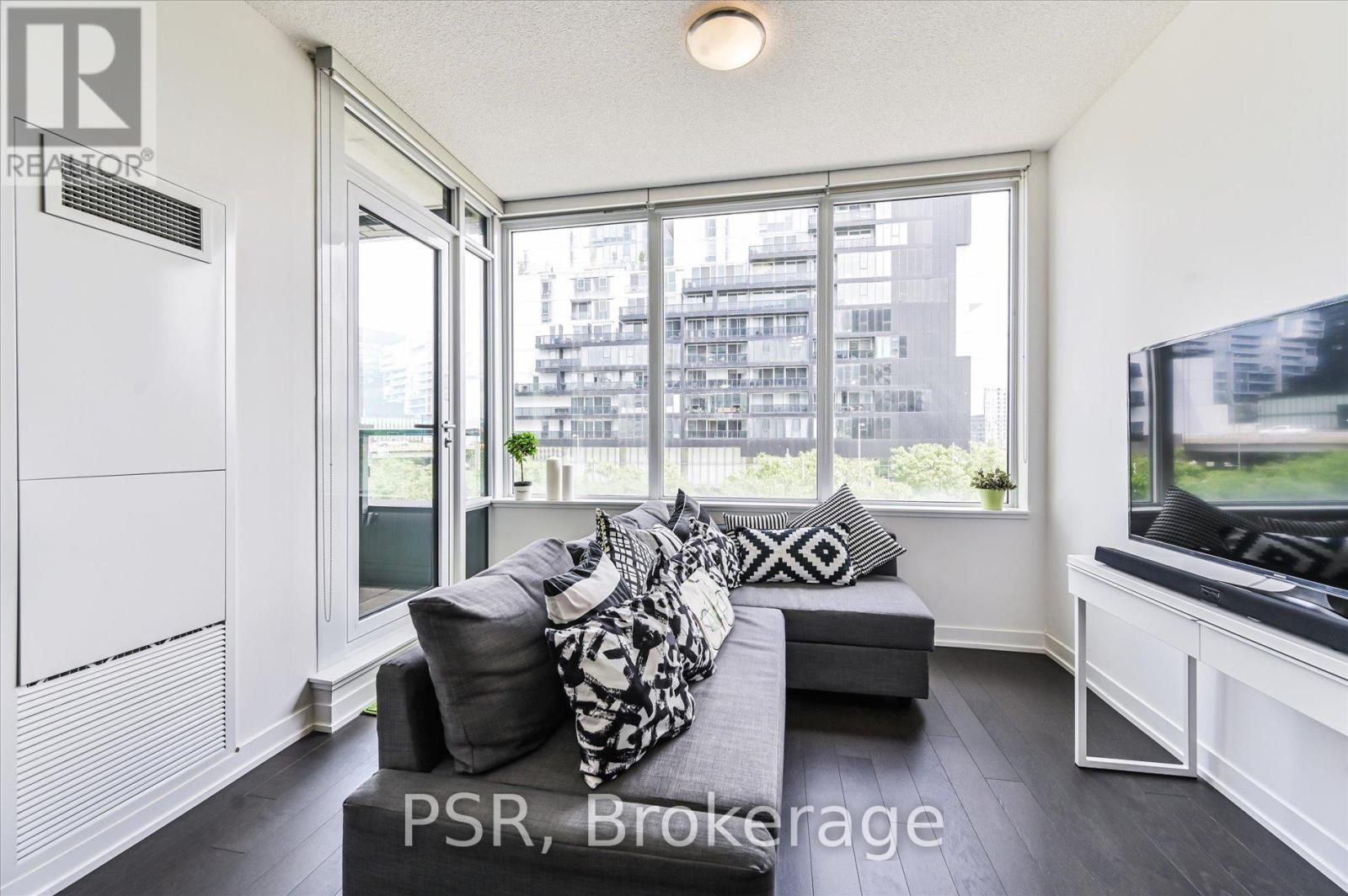 N 208 - 120 Bayview Avenue, Toronto, Ontario  M5A 0G4 - Photo 7 - C12947568