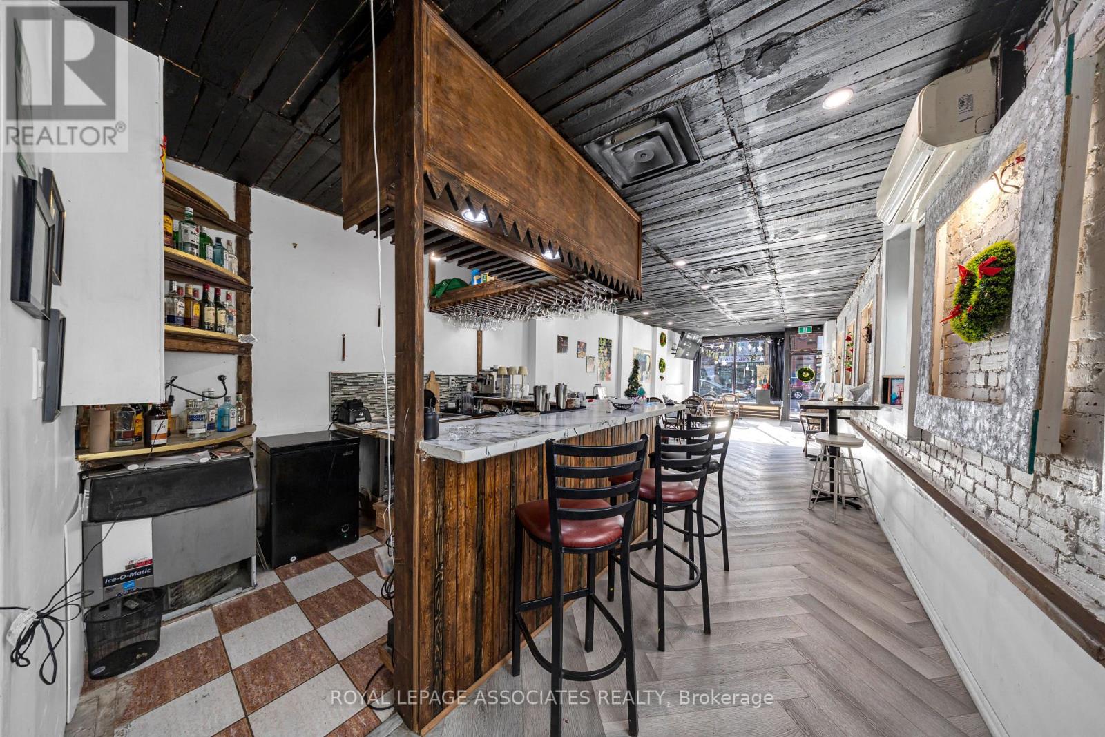 1532 Dundas Street W, Toronto, Ontario  M6K 1T5 - Photo 7 - C12947576