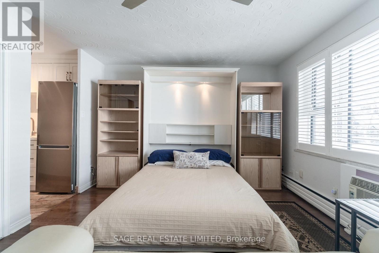 205 - 1901 Bayview Avenue E, Toronto, Ontario  M4G 3E4 - Photo 9 - C12947622