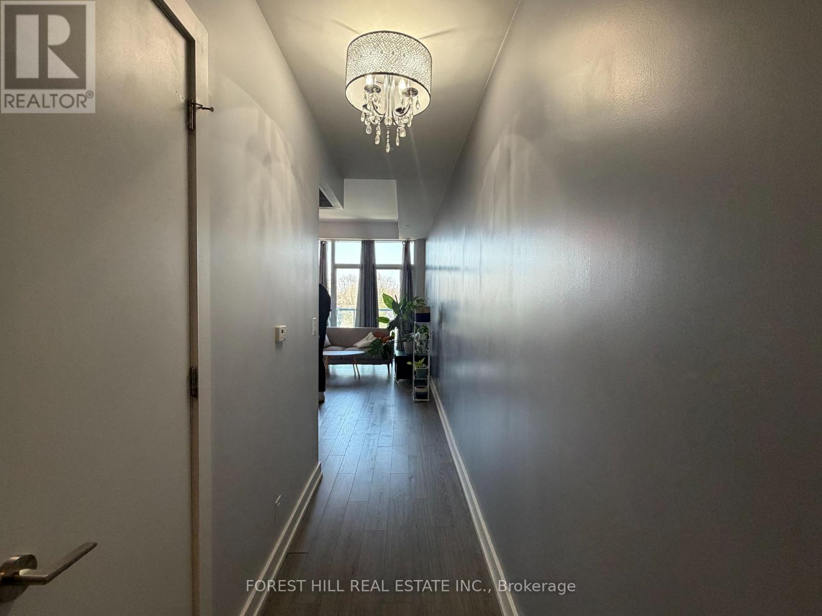 614 - 6 Parkwood Avenue, Toronto, Ontario  M4V 0A3 - Photo 3 - C12947628