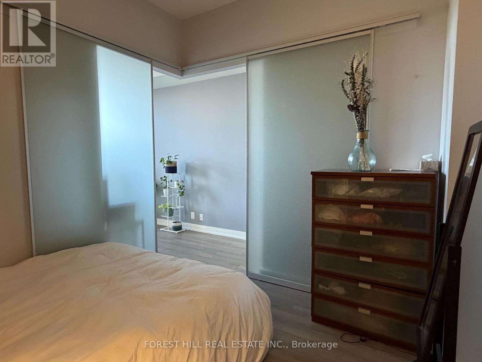 614 - 6 Parkwood Avenue, Toronto, Ontario  M4V 0A3 - Photo 7 - C12947628