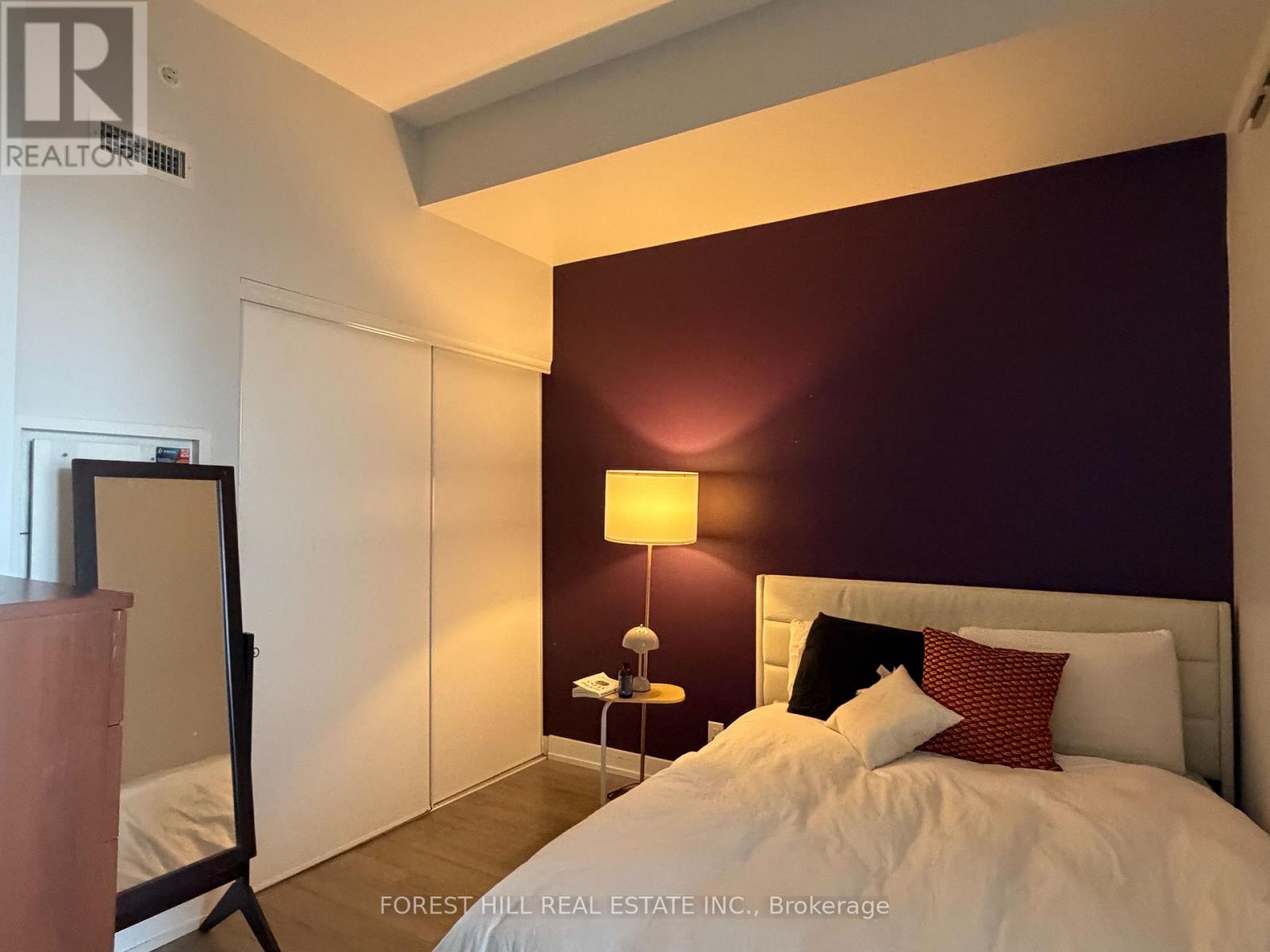 614 - 6 Parkwood Avenue, Toronto, Ontario  M4V 0A3 - Photo 8 - C12947628