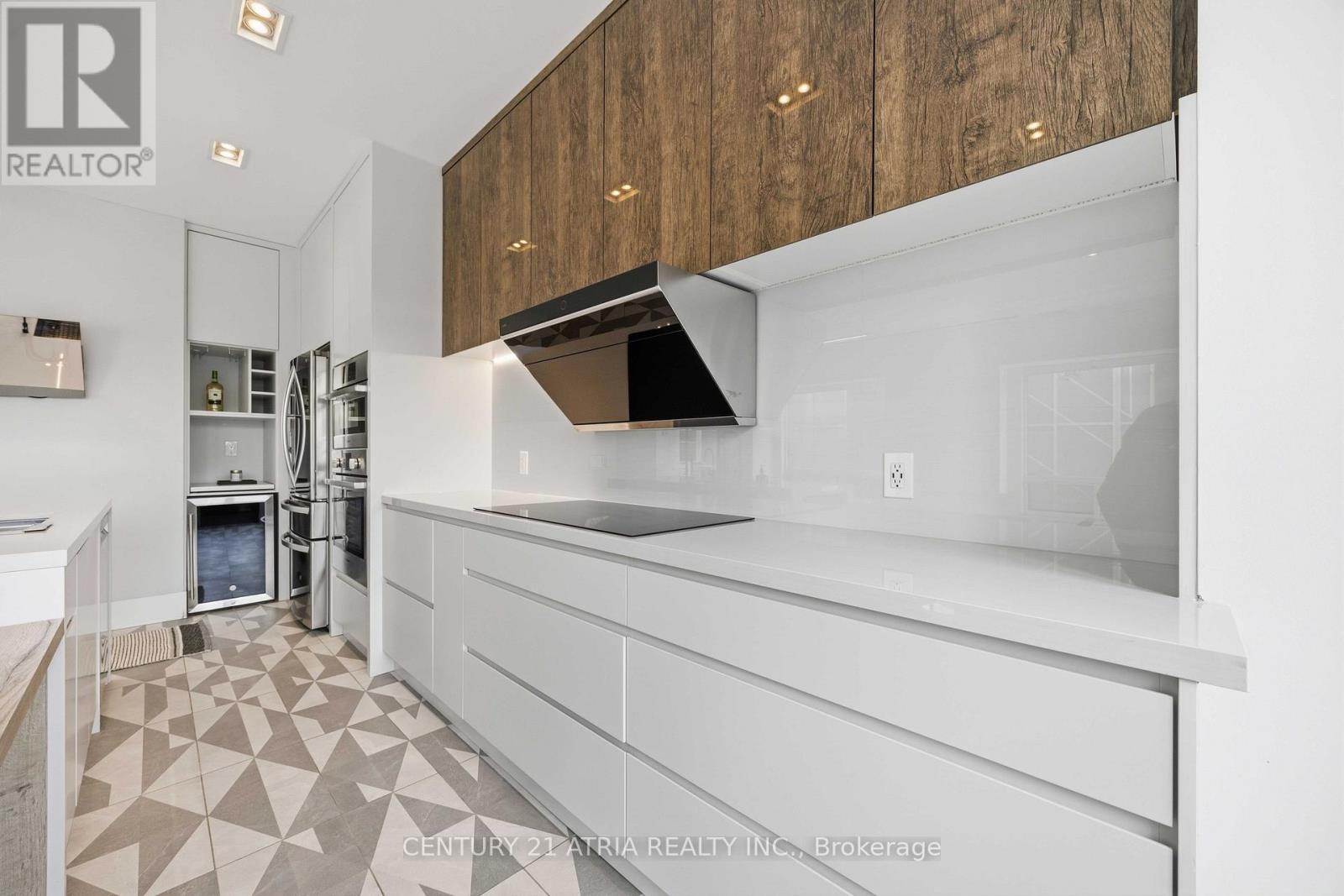 203 - 102 Bloor Street W, Toronto, Ontario  M5S 1M8 - Photo 9 - C12947634