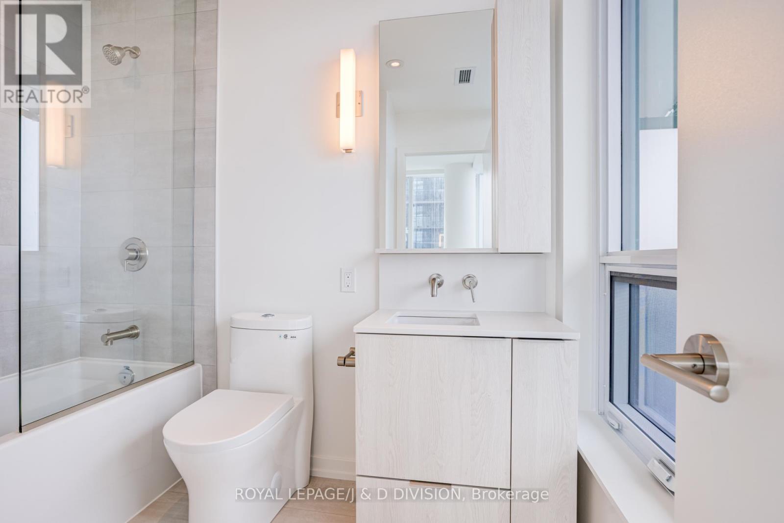 3112 - 110 Broadway Avenue, Toronto, Ontario  M4P 1V7 - Photo 17 - C12947656