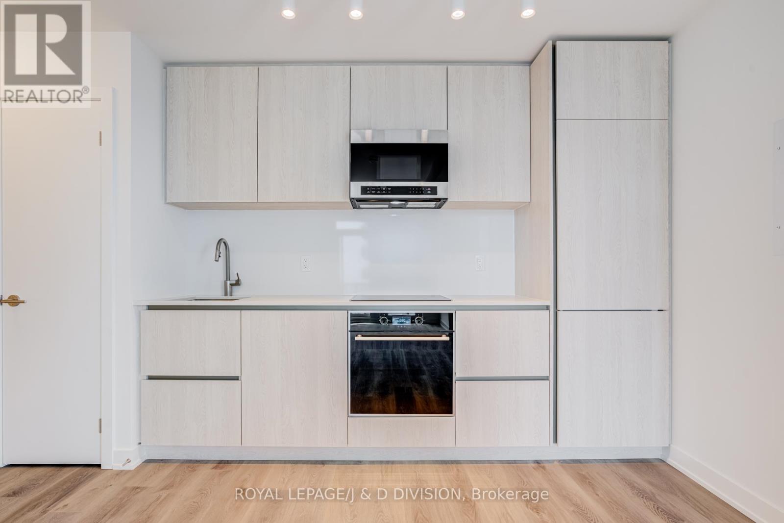 3112 - 110 Broadway Avenue, Toronto, Ontario  M4P 1V7 - Photo 6 - C12947656