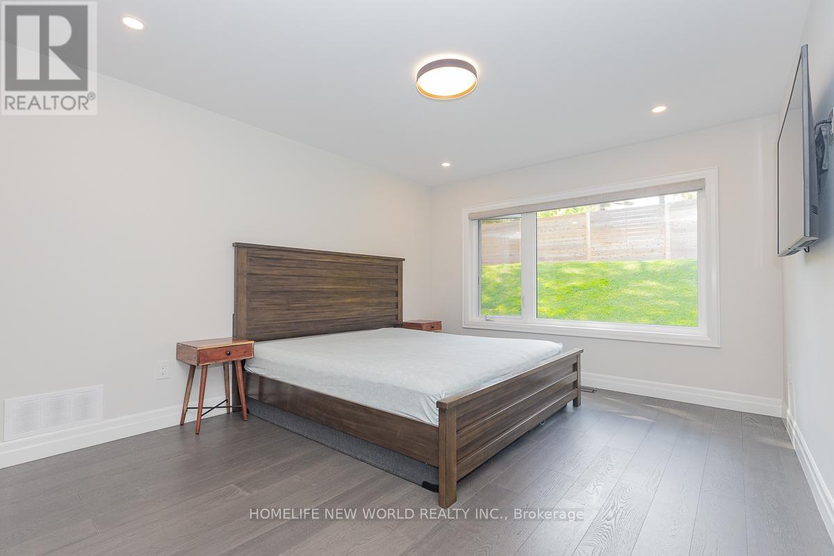 37 Shouldice Court, Toronto, Ontario  M2L 2S3 - Photo 29 - C12947736