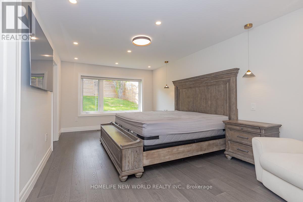 37 Shouldice Court, Toronto, Ontario  M2L 2S3 - Photo 36 - C12947736