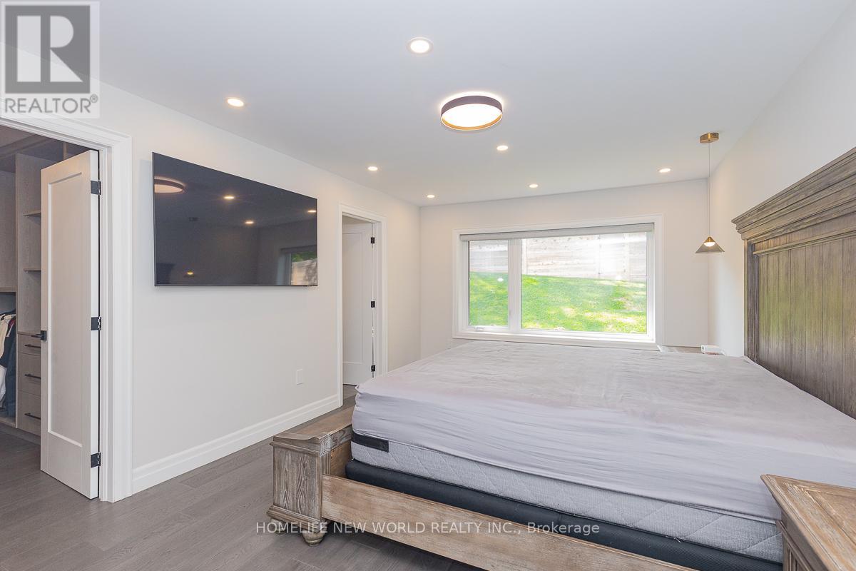 37 Shouldice Court, Toronto, Ontario  M2L 2S3 - Photo 37 - C12947736