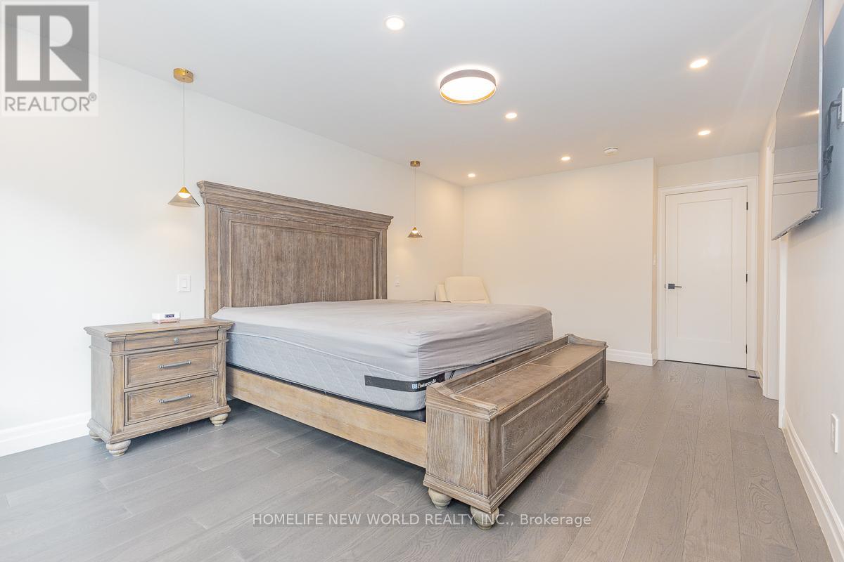 37 Shouldice Court, Toronto, Ontario  M2L 2S3 - Photo 41 - C12947736