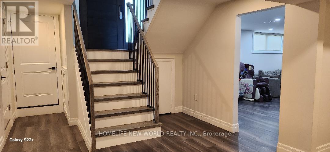 37 Shouldice Court, Toronto, Ontario  M2L 2S3 - Photo 9 - C12947736