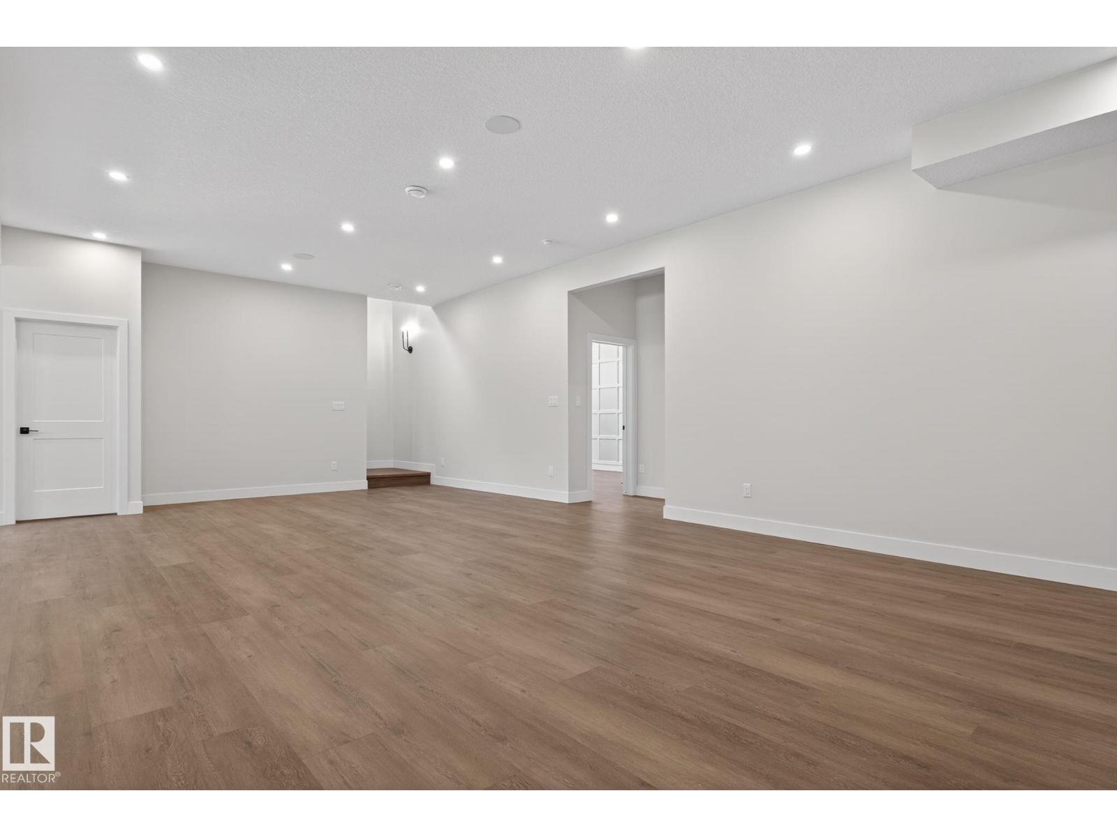 1129 Gyrfalcon Cr Nw, Edmonton, Alberta  T5S 0S5 - Photo 46 - E4480131