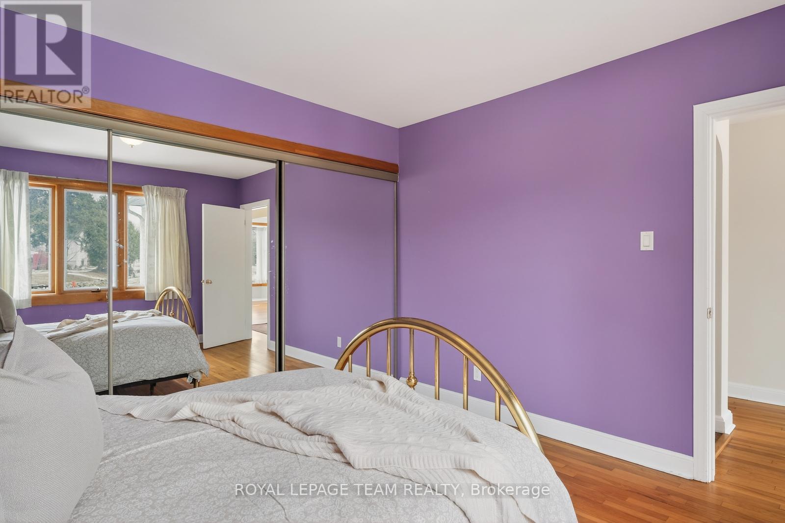 336 Ducharme Boulevard, Ottawa, Ontario  K1L 6T6 - Photo 11 - X12947500