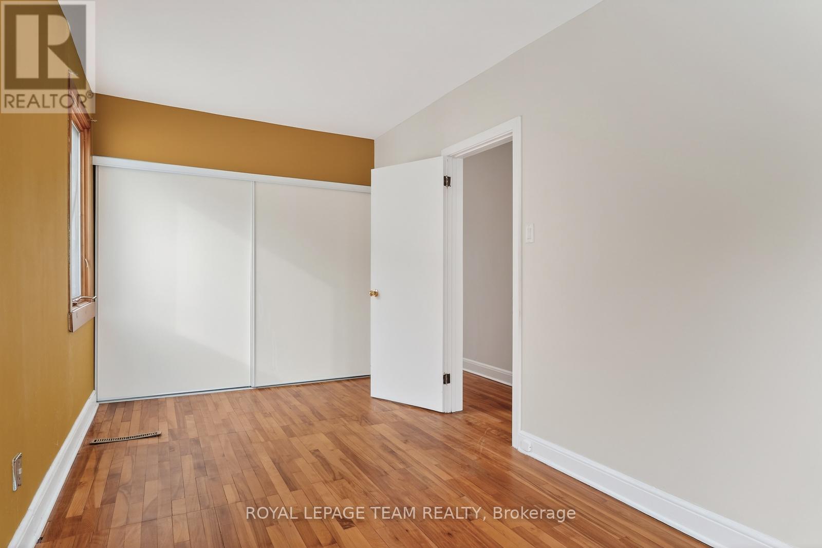 336 Ducharme Boulevard, Ottawa, Ontario  K1L 6T6 - Photo 15 - X12947500