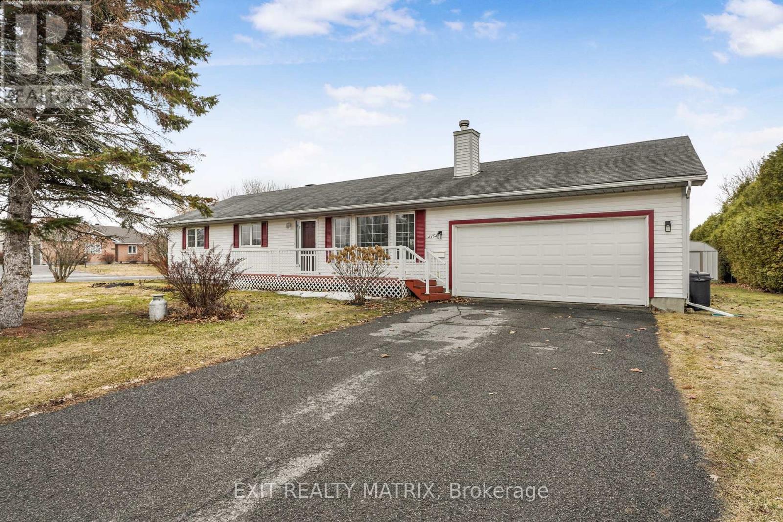 6454 WATERBURY LANE, Ottawa, Ontario
