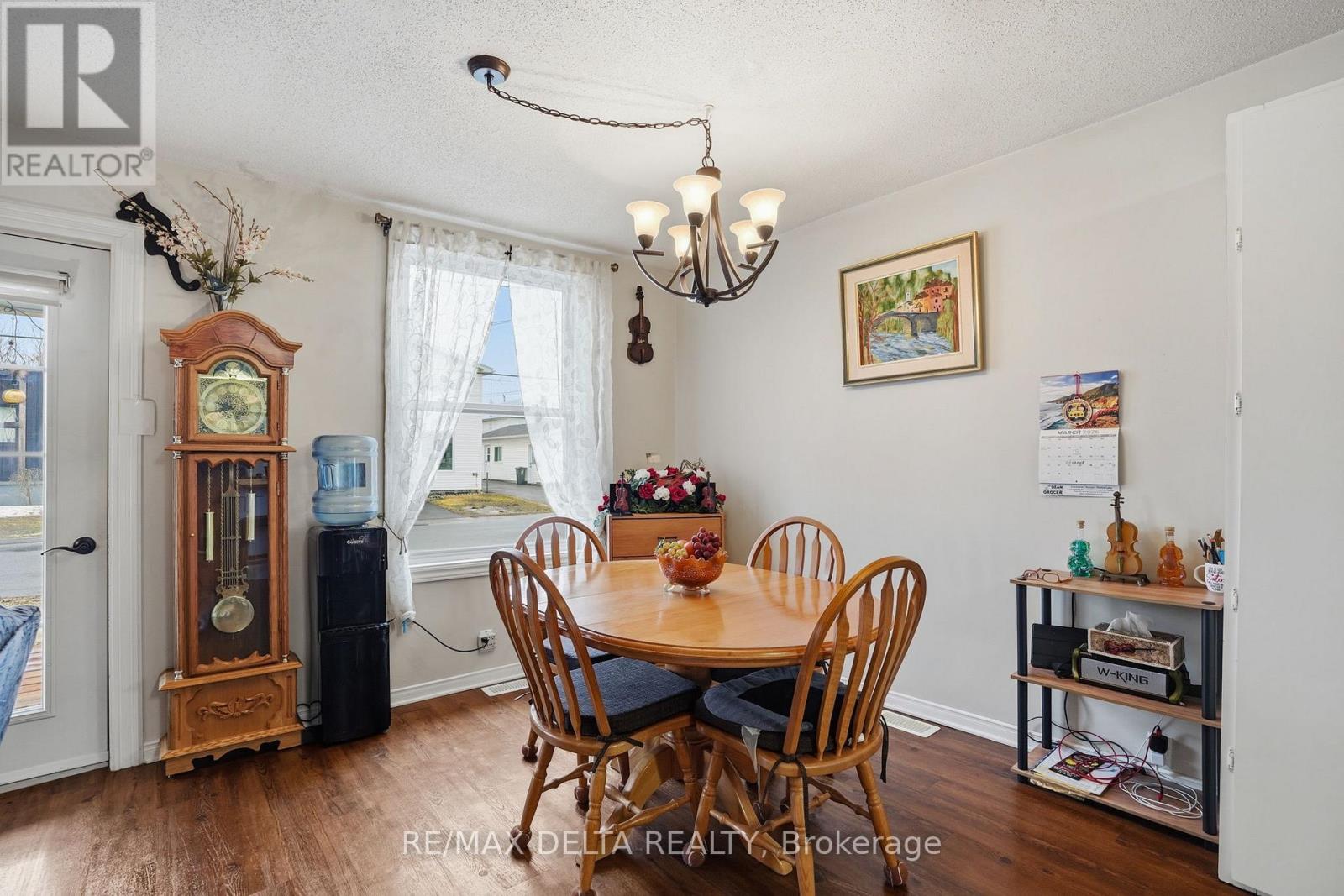 474 Telegraph Road, Alfred And Plantagenet, Ontario  K0B 1A0 - Photo 12 - X12947616