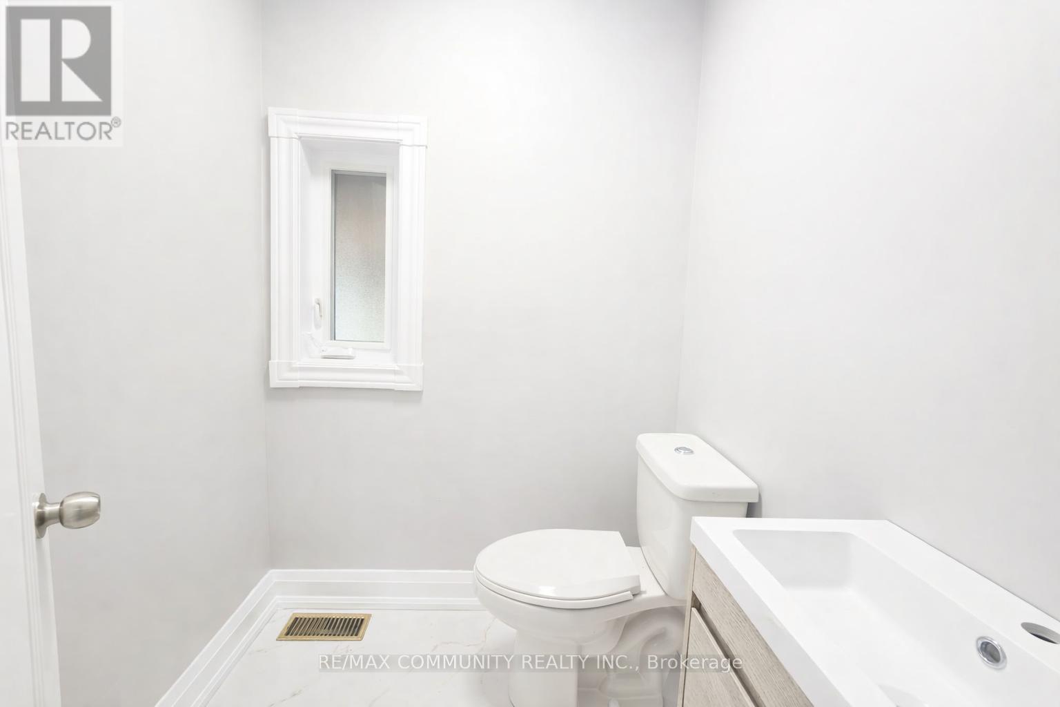 Main - 70 Brantwood Drive, Toronto, Ontario  M1H 2G6 - Photo 21 - E12947476
