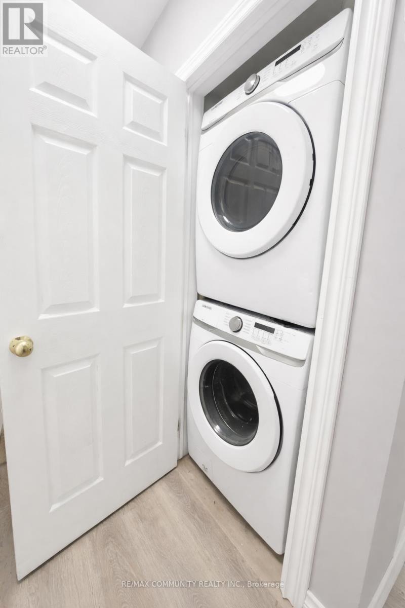 Main - 70 Brantwood Drive, Toronto, Ontario  M1H 2G6 - Photo 24 - E12947476